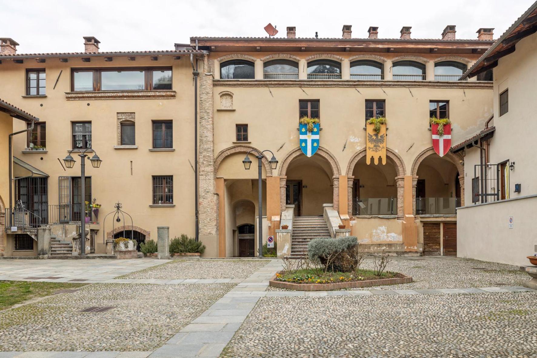Appartamento Palazzo Dei Duchi Avigliana Exterior foto